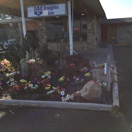Knights Inn Boardman Екстериор снимка