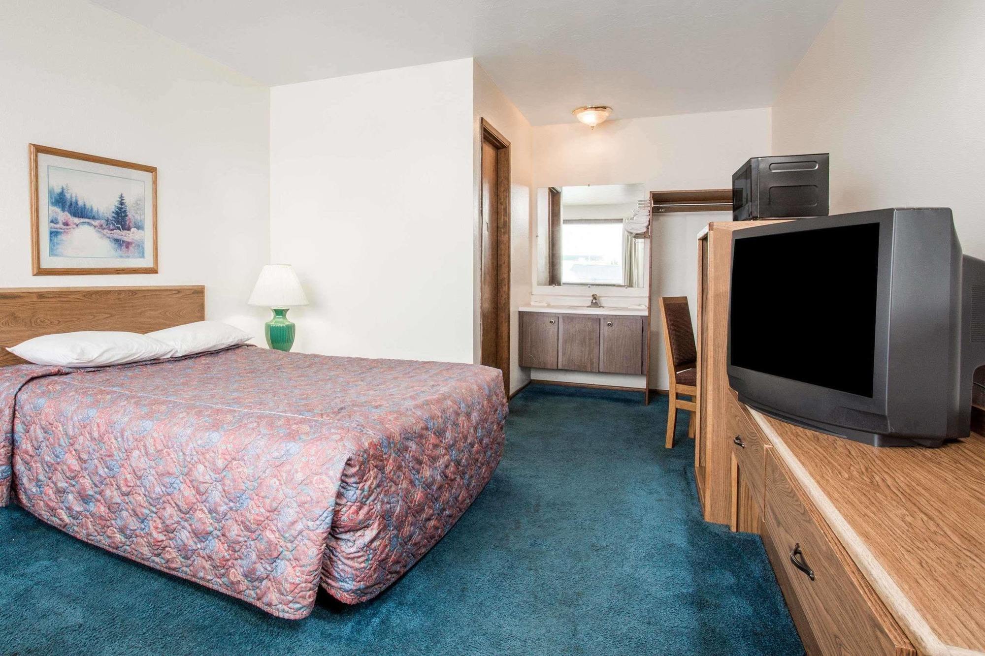 Knights Inn Boardman Екстериор снимка