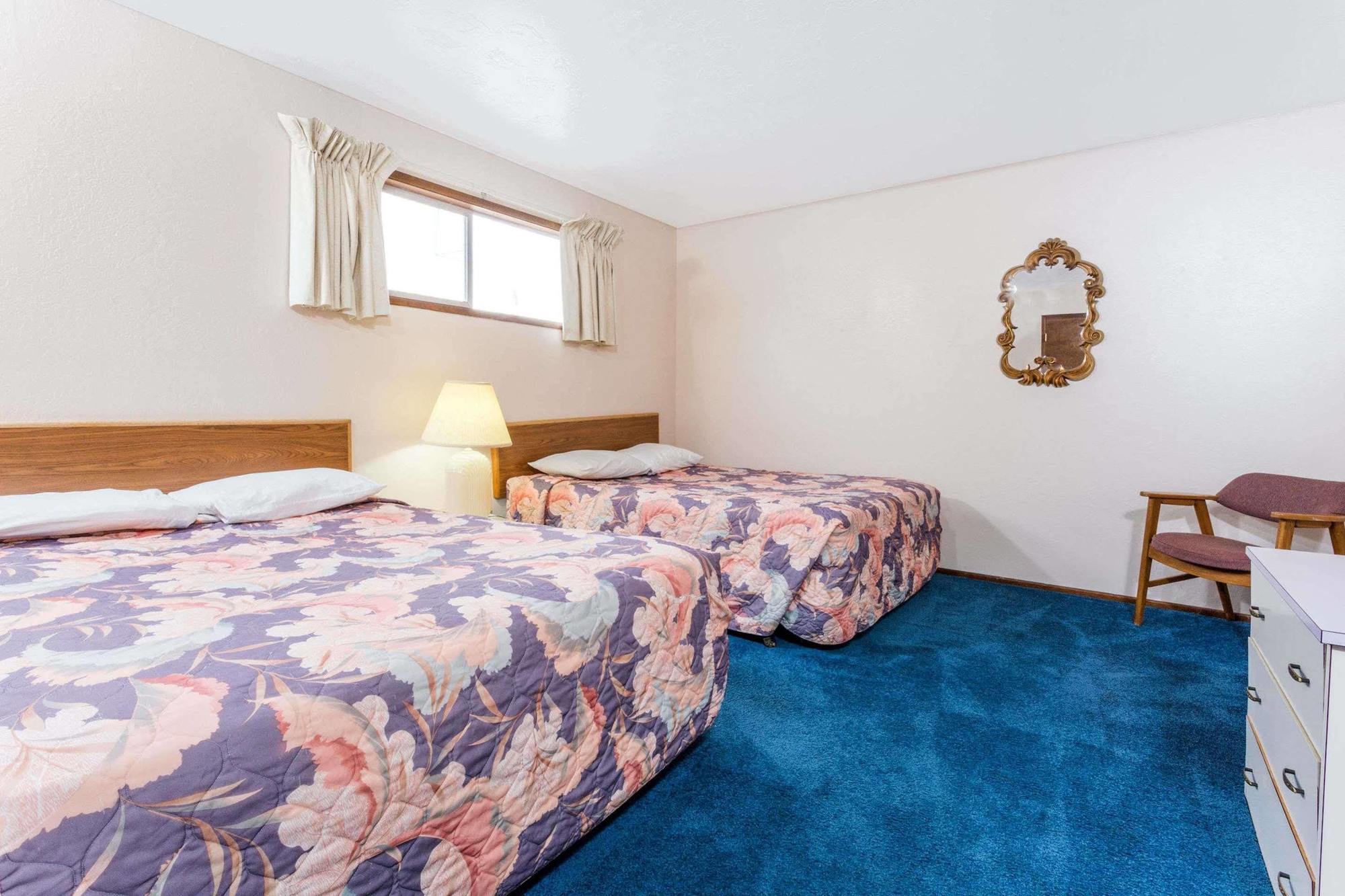 Knights Inn Boardman Екстериор снимка
